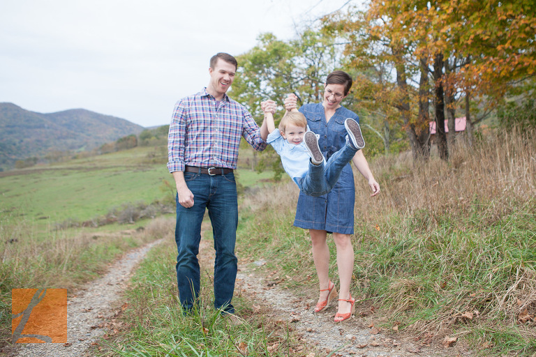 McCallum Family Doe Creek Farm Pembroke Virginia Family Photographer