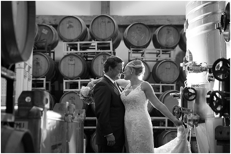chateau-morrisette-winery-wedding-photography_0025