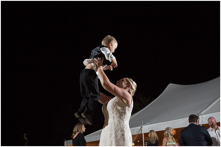 chateau-morrisette-winery-wedding-photography_0071