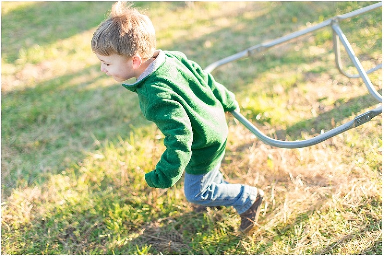 cawley-tree-farm-denton-maryland-documentary-family-photography-photo_0013