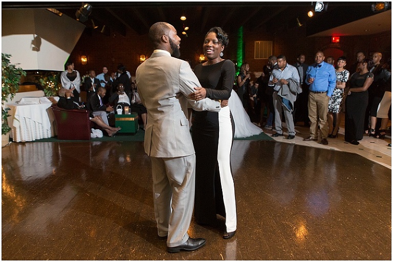 grand-atrium-vienna-virginia-wedding-photography-photo_0040