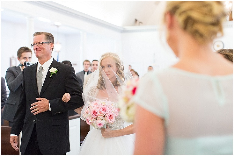 harbourtowne-st-michaels-maryland-documentary-wedding-photography-photo_0022