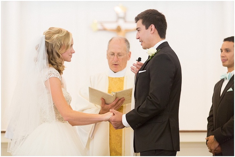 harbourtowne-st-michaels-maryland-documentary-wedding-photography-photo_0031