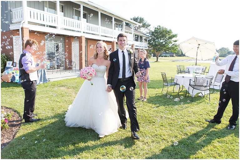 harbourtowne-st-michaels-maryland-documentary-wedding-photography-photo_0081
