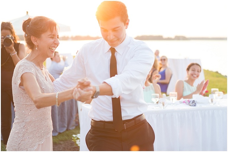 harbourtowne-st-michaels-maryland-documentary-wedding-photography-photo_0110