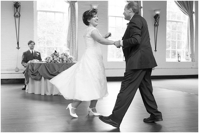 great-room-savage-mill-maryland-wedding-photography-photo_0066