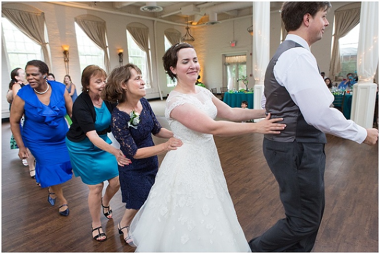 great-room-savage-mill-maryland-wedding-photography-photo_0097