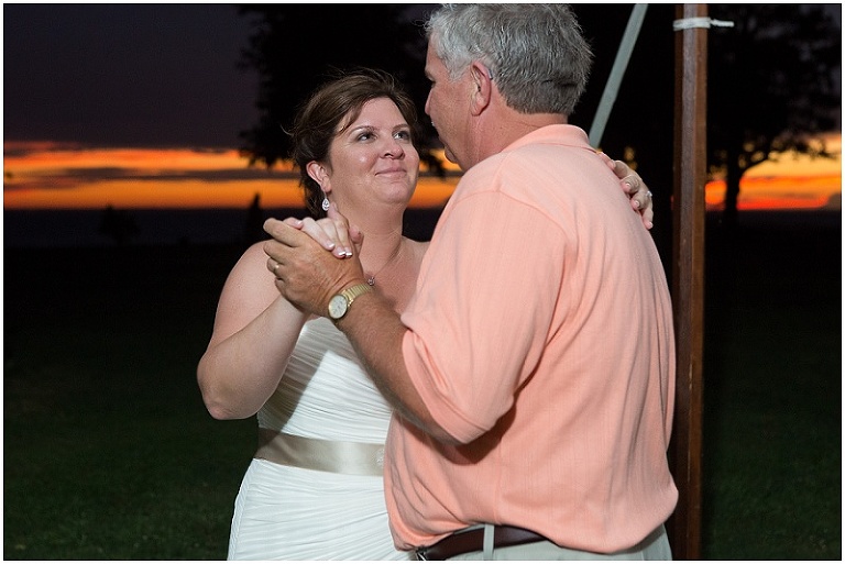 tilghman-island-black-walnut-point-inn-wedding-photography-photo_0101
