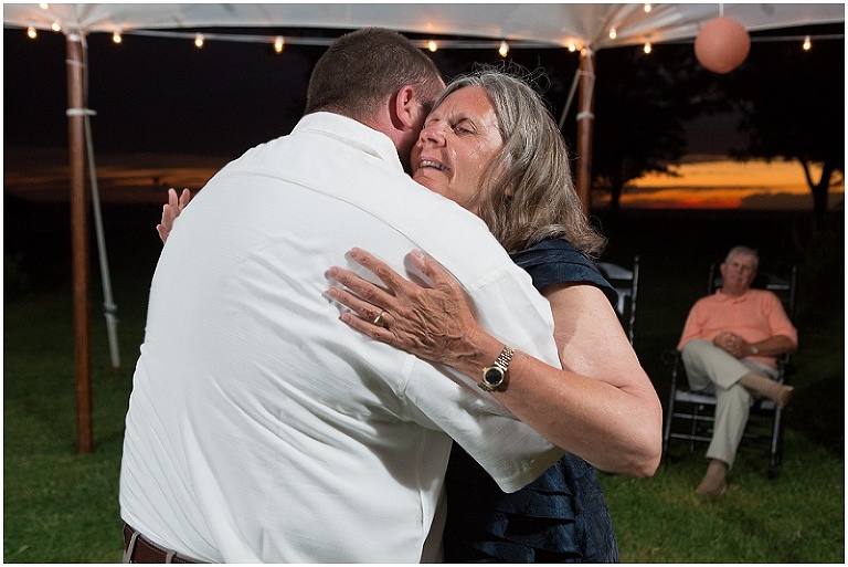 tilghman-island-black-walnut-point-inn-wedding-photography-photo_0102