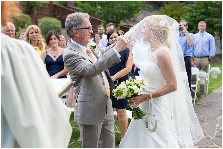 house-mountain-inn-lexington-virginia-wedding-photography-photo_0047