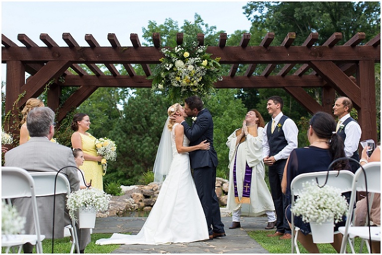 house-mountain-inn-lexington-virginia-wedding-photography-photo_0062