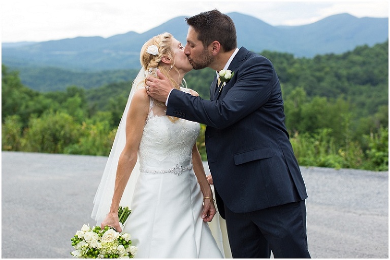 house-mountain-inn-lexington-virginia-wedding-photography-photo_0079